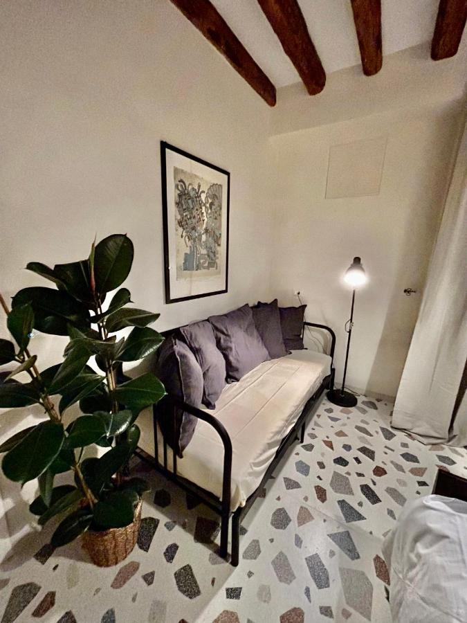 Farini Suites Wi-Fi Venetië Buitenkant foto