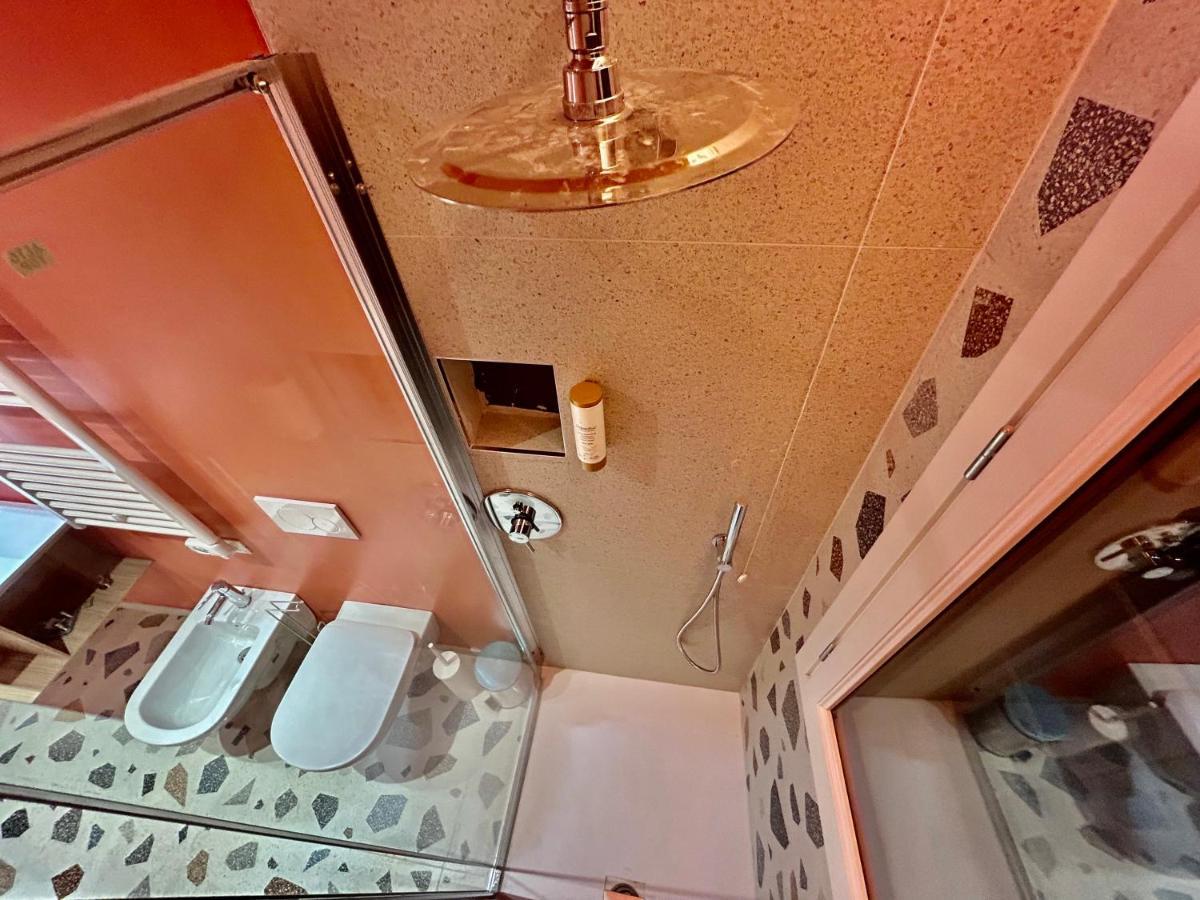 Farini Suites Wi-Fi Venetië Buitenkant foto