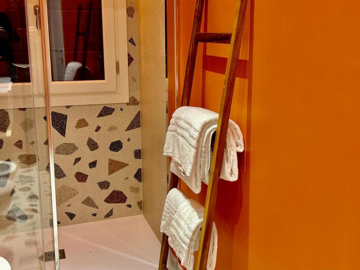 Farini Suites Wi-Fi Venetië Buitenkant foto