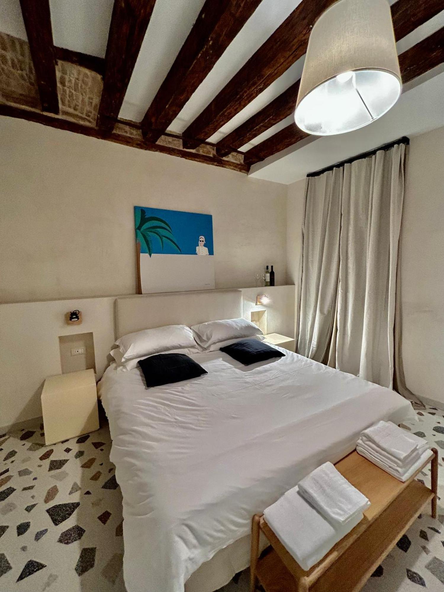 Farini Suites Wi-Fi Venetië Buitenkant foto