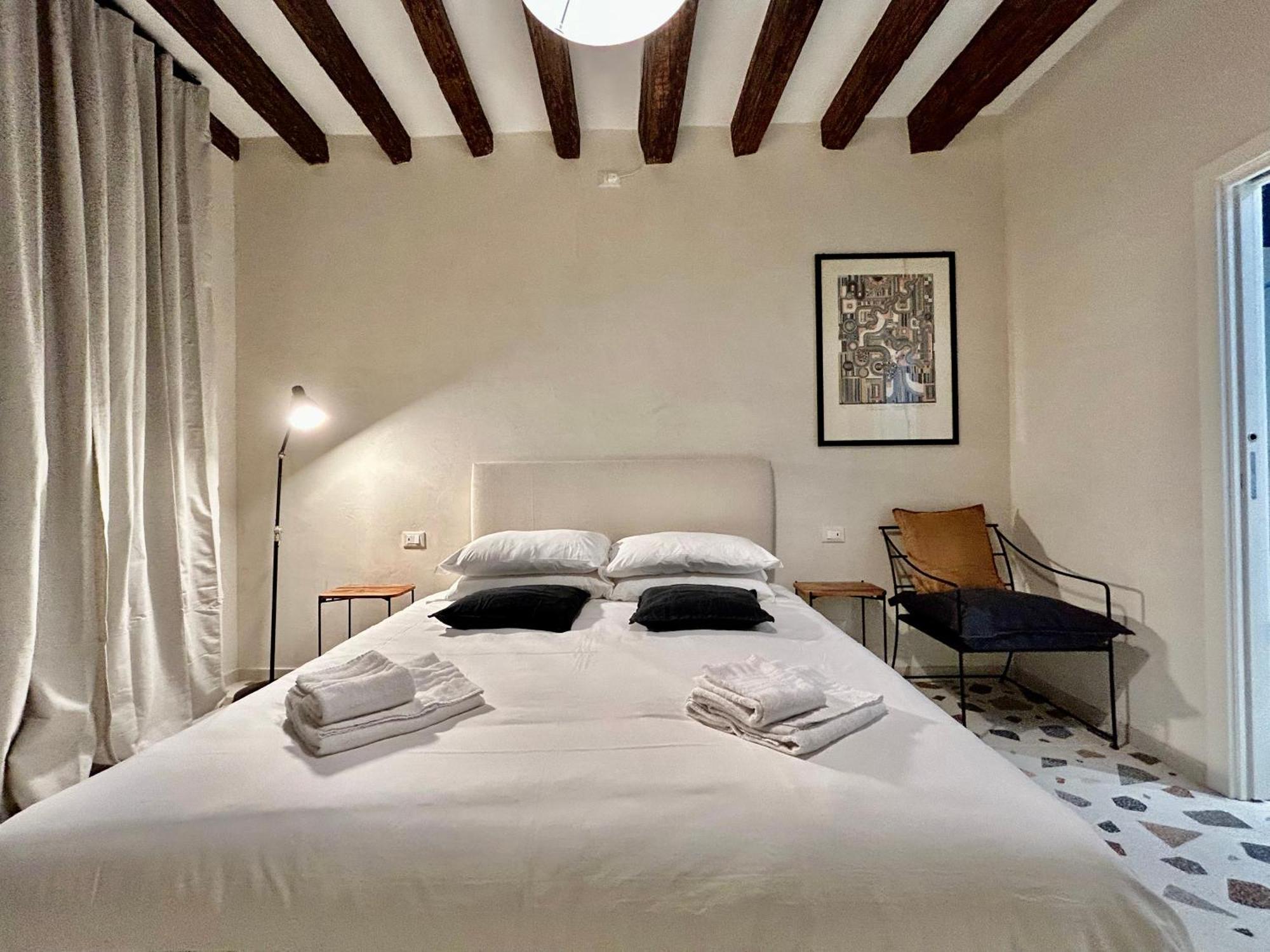 Farini Suites Wi-Fi Venetië Buitenkant foto