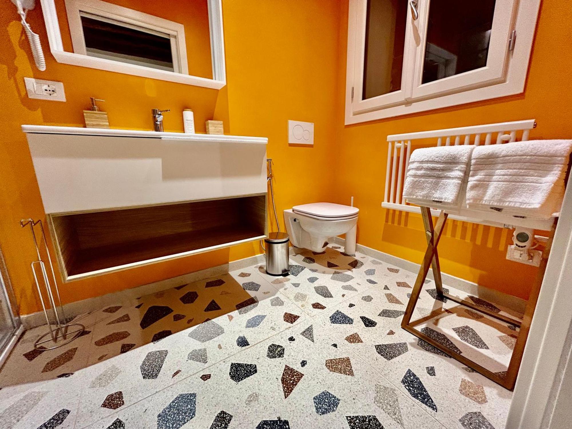 Farini Suites Wi-Fi Venetië Buitenkant foto
