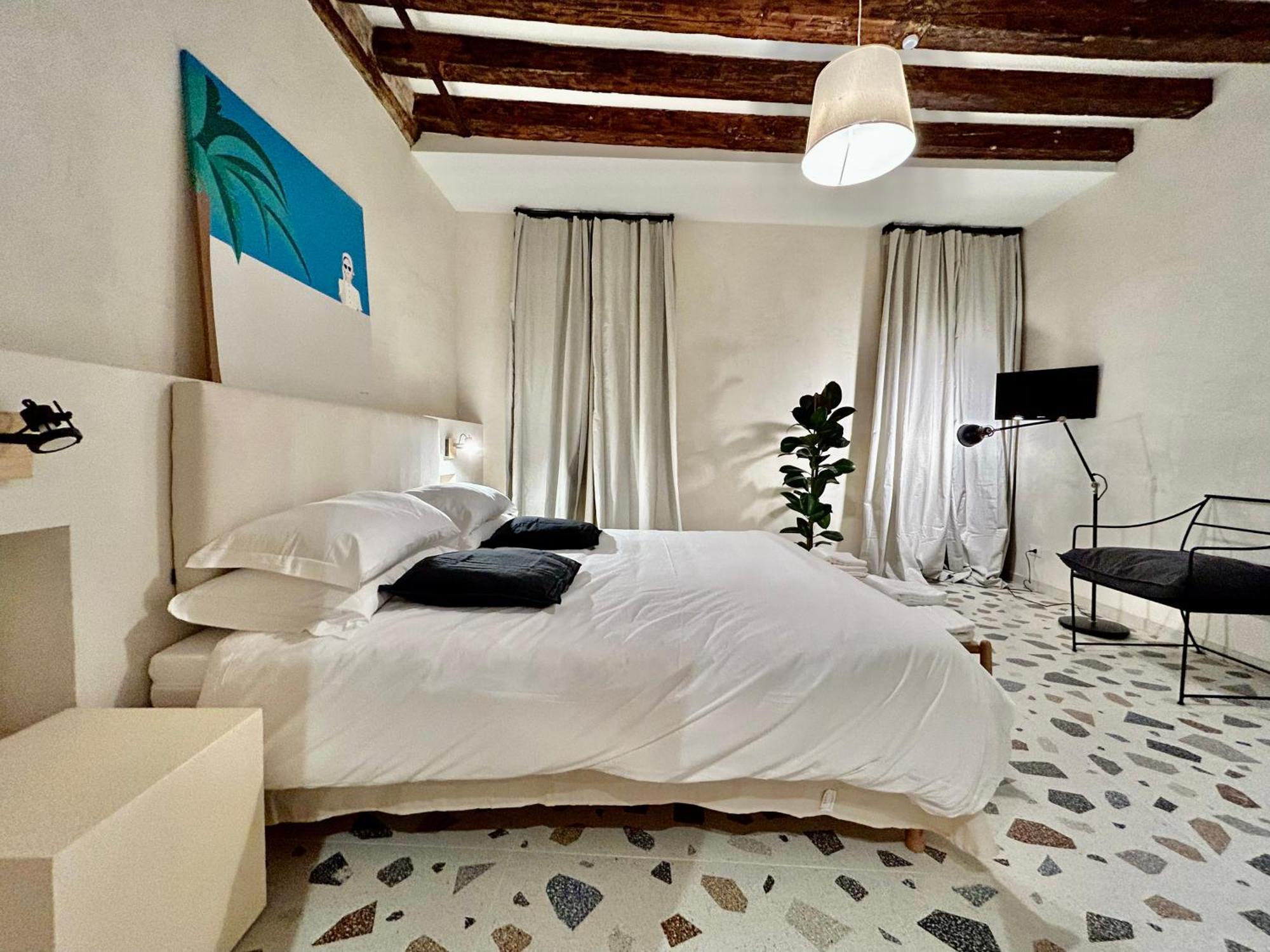 Farini Suites Wi-Fi Venetië Buitenkant foto